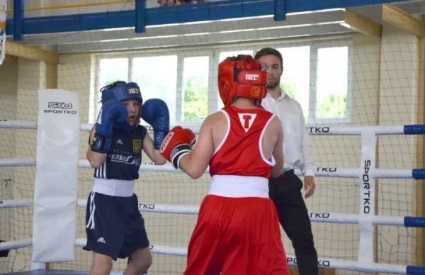 &quot;Графік як у світових чемпіонів&quot;: Вихованці секції SpartaBox та Favbet Foundation проводять свій перший тренувальний табір