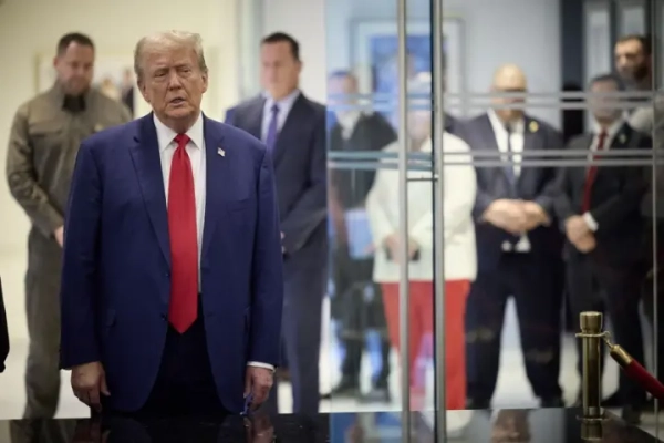 &quot;Надає перевагу всеохопній угоді&quot;: Трамп розкрив Зеленському та НАТО плани путіна щодо війни