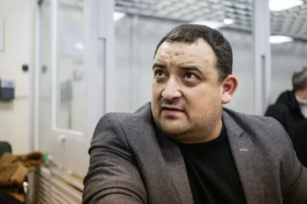 Корупціонер у владних структурах: як Кузьміних уникає покарання, фінансується за рахунок громадян та реалізує проекти, які шкодять українським громадянам