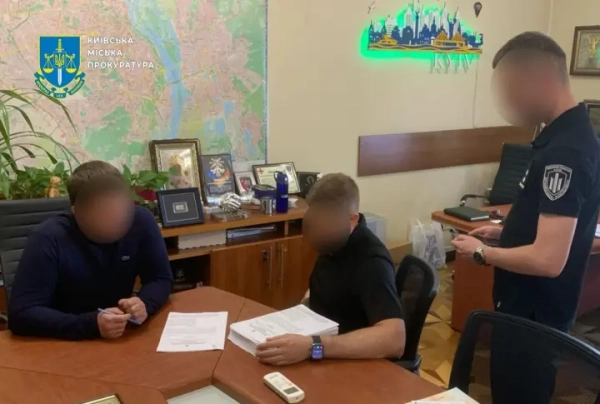 У Києві посадовців КМДА викрили на розтраті 1,3 млн грн на ремонт приватної будівлі