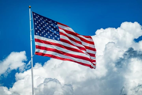 США отримують 10% надбавки від експорту озброєнь до Європи з подальшою передачею Україні - заява міністра Бесента
