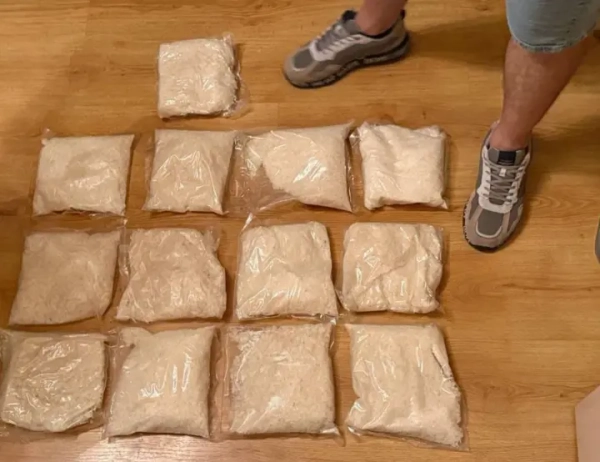 В Одесі затримали 18-річного учасника наркоугруповання з “солями” та канабісом на 20 млн гривень