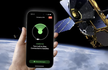 Starlink Direct to <!--more--/>Cell” title=”Україна серед перших у світі запускає Starlink Direct to Cell” width=”850″ height=”550″ /></p>
<p>                                                           Україна серед перших у світі запускає Starlink Direct to Cell                                                                               </p>
<p>Україна стала однією з перших у світі країн, яка в умовах війни запустила технологію Starlink Direct to Cell. Вона дозволяє смартфонам підключатися до супутникового зв’язку безпосередньо, не потребуючи додаткових антен чи обладнання. Для роботи достатньо лише 4G та SIM-карти.</p>
<p>Про це інформує Delo.ua з посиланням на повідомлення очільника Мінцифри Михайла Федорова.</p>
<p>Він разом із CEO “Київстар” Олександром Комаровим протестував Starlink Direct to Cell. Ця технологія дасть змогу українцям залишатися на звʼязку без покриття мобільної мережі через SMS.</p>
<p>Завдяки супутниковій технології користувачам не потрібно купувати дороге обладнання — достатньо 4G-смартфона із SIM- або еSIM-карткою. Українці зможуть залишатися на зв’язку у важкодоступних місцях: у горах, під час негоди, збоїв мережі чи знеструмлень. Головна умова для технології —  пряма видимість неба.</p>
<p>“Україна серед перших країн у світі разом із США, Австралією, Японією, Канадою та Новою Зеландією, які запускають технологію Direct to Cell. Попри війну, ми продовжуємо розвивати інноваційні рішення, адже надійний зв’язок для кожного українця  — один із наших ключових пріоритетів”, – наголосив Федоров.</p>
<p>“Під час війни, коли ворог цілеспрямовано б’є по енергетиці та зв’язку, а окремі громади ризикують опинитися в інформаційній ізоляції, така технологія — це питання не лише комфорту, а й безпеки”, – відреагувала на подію прем’єр-міністерка Юлія Свириденко.</p>
<p>“Київстар” став першим оператором у країні, який взяв на себе функцію інтеграції супутникового зв’язку у власну телеком-інфраструктуру.</p>
<p>Оператор планує запустити перший етап Starlink Direct to Cell вже восени 2025 року. На цьому етапі абоненти зможуть надсилати SMS-повідомлення з будь-якої точки підконтрольної Україні території.  </p>
<p>В пресрелізі компанії зазначили, що функція передачі мобільних даних, яка дозволить відкривати вебсторінки та надсилати мультимедійні повідомлення, ще розробляється та тестується. Вона стане доступною для більшої кількості користувачів поступово — у міру покращення пропускної спроможності мережі та після запуску нових супутників на орбіту.</p>
<p><span>Наразі “Київстар” веде переговори з провідними виробниками смартфонів, щоб оновити програмне забезпечення та надати цю технологію для якомога ширшого кола користувачів різних телефонів. У майбутньому це дозволить стабільно передавати дані та розширити можливості, зокрема запустити обмін повідомленнями через популярні месенджери: Viber, WhatsApp, Telegram тощо.</span></p>
<p>Нагадаємо, “Київстар” підписав угоду зі Starlink, підрозділом SpaceX, для впровадження унікальної технології супутникового зв’язку Direct to Cell ще наприкінці 2024 року.  </p>
<p>У березні Національна комісія, що здійснює державне регулювання у сфері електронних комунікацій (НКЕК), схвалила видачу додаткового коду<span> </span>мобільної мережі “707”<span> </span>для компанії “Київстар” для тестування супутникового зв’язку Direct to Cell.</p>
<p><span>Перша<span> </span>реєстрація SIM-картки “Київстар” в супутниковій мережі відбулась успішно в США, в лабораторії Starlink. Це дозволило перевірити сумісність мереж і підтвердити технічну готовність до пілотних випробувань в Україні. </span></p>
<p><a rel=