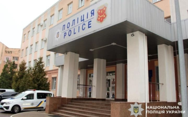 У Полтавській області 16-річний хлопець загинув, впавши з даху багатоповерхівки