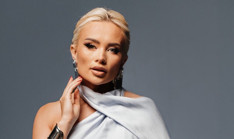 ANGELA: у 2026 році планую підкорити слухачів багатьма піснями й вірою в перемогу