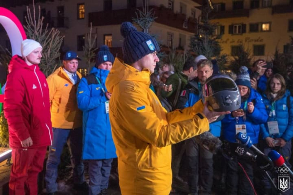 Гераскевич наголосив: попри ризик відсторонення, на Олімпіаді-2026 з’явиться лише у “шоломі пам’яті”