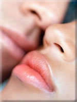 Навіщо нам цілуватися?