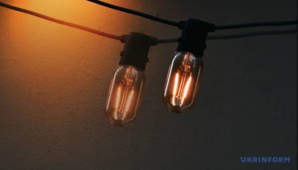 У вівторок погодинні відключення електрики зачеплять всі області України.