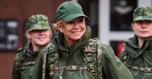 Нідерландська королева – військова резервістка.