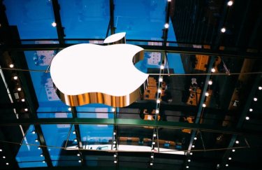 Apple працює над трьома новими пристроями на основі ШІ