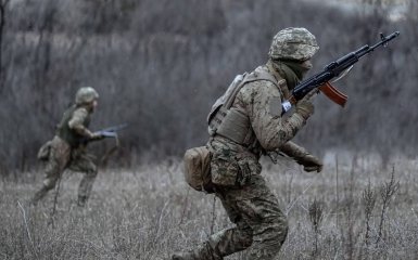 Українські захисники стримали більше ніж 4 десятки ворожих наступів зранку.