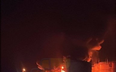 Російський нафтопереробний завод “Албашнєфть” у вогні після удару безпілотників