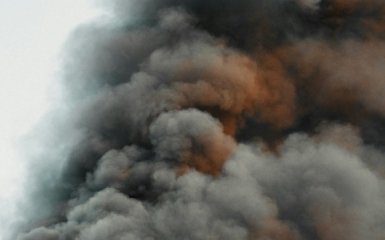 На Кубані палає важливий об’єкт нафтової логістики РФ — відео