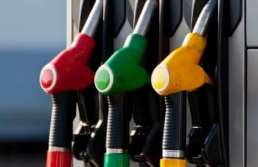 Україна збільшила закупівлі дизеля: основні держави-постачальники