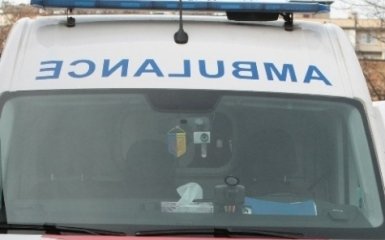 Загарбники вдарили по шпиталю в Херсоні — є поранені