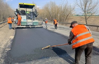 Відновлення українських шляхів 2026: понад 1,8 млн м² дефектів виправлено — ЗНІМКИ