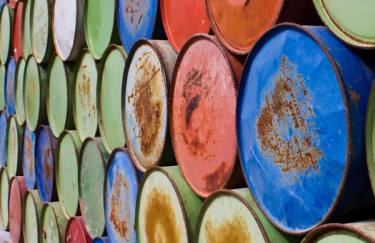 “УЗ” реалізує використані оливи для двигунів: подробиці