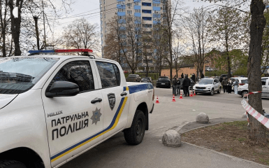 Київська стрілянина: жертви та поранені, зловмисника знешкоджено.