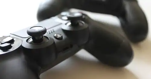 Roblox запроваджує дитячі та підліткові профілі з оновленою політикою безпеки.