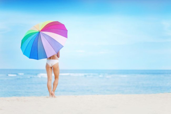 Як вибрати ідеальний купальник для нестандартної фігури?