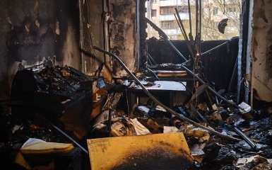 Теракт у Києві. ЗМІ показали спалену квартиру стрільця