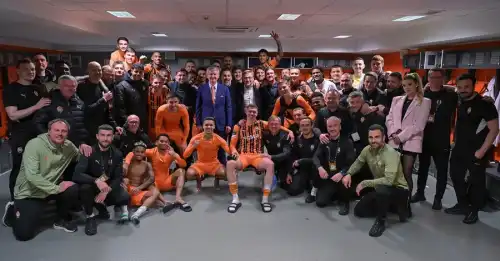 Гірники в Кракові здолали нідерландську команду за присутності Ахметова