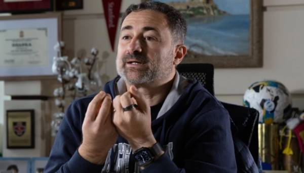 Поштовик і фінансовий наглядач вступили у конфлікт