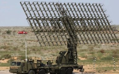 Служба безпеки України зафільмувала знищення низки російських військових об’єктів на тимчасово окупованих територіях.