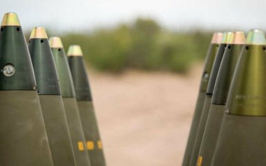Українське оборонне відомство замовляє велику кількість артилерійських боєприпасів для Збройних Сил України.