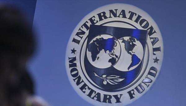 Україна та Міжнародний валютний фонд погодили перегляд програми розширеного фінансування, повідомляє Свириденко.