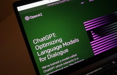 Сполучені Штати Америки наполягають, аби OpenAI призупинила випуск нової версії GPT-5.6.