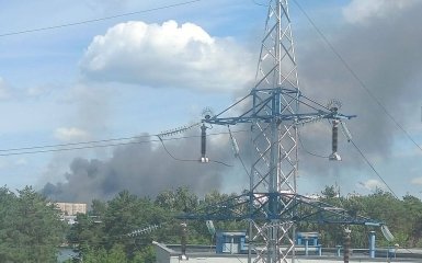 Мешканці Росії повідомляють про влучання ракети у Воронежі — запис із камери спостереження