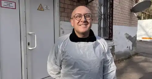 Мріяв про акробатику: фельдшер з Житомира, який готує тіла до поховання, тренується&hellip;