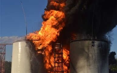 Генштаб ЗСУ підтвердив знищення двох нафтосховищ у Криму, пункту управління ФСБ та ряду військових об’єктів російських військ.