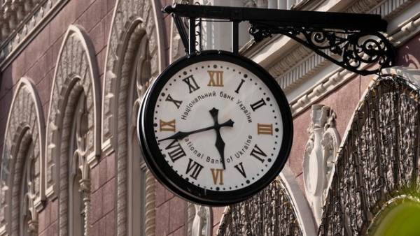 Багато банківських установ прогнозують, що Національний банк України залишить облікову ставку на позначці 15%.
