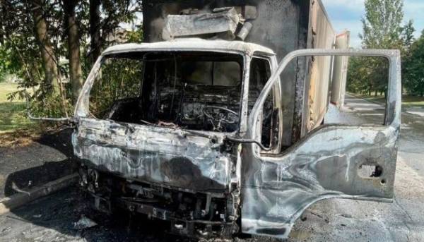 Російські війська за добу понад 50 разів обстріляли Дніпропетровщину, внаслідок чого троє людей загинули, ще шестеро дістали поранення.