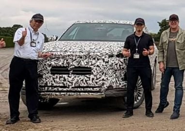Toyota заінтригувала новим великим SUV
