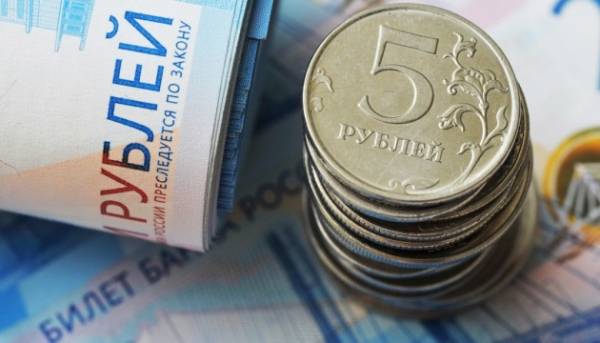Кремль готує громадян РФ до ймовірної хвилі банкрутств підприємств – розвідка