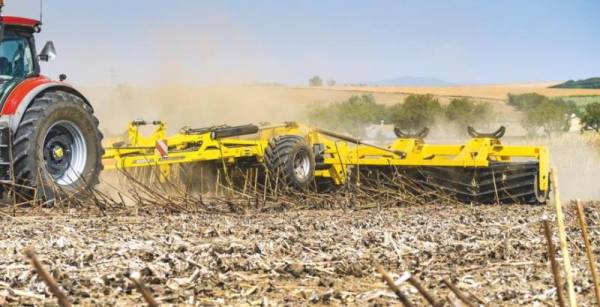 BEDNAR TILLCUT: ефективне подрібнення рослинних залишків і покривних культур — KURKUL