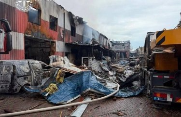 Склад сигарет “Філіп Морріс” у Києві ліквідовано внаслідок ракетного обстрілу