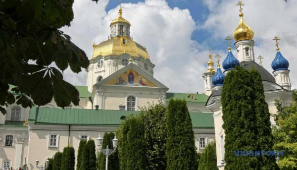 Перевірка показала, що Почаївська лавра пов’язана з РПЦ.