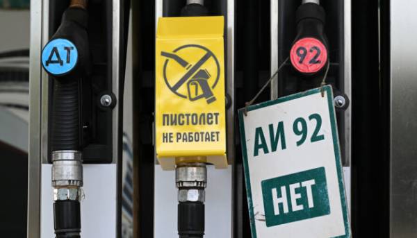 Росія до кінця поточного року продовжить заборону на вивезення бензину через кризу з паливом.