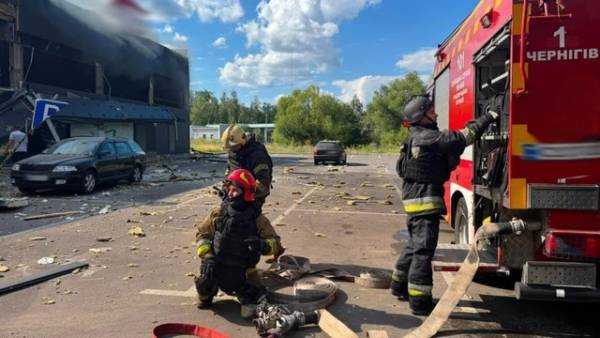 Чернігів: ліквідовано наслідки російського обстрілу, постраждалих 25