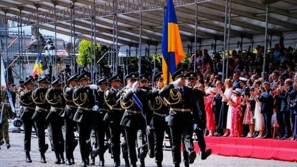 Зеленський висловив вітання Бельгії з нагоди її Національного дня та висловив вдячність за допомогу Україні.