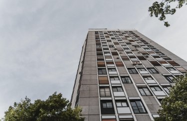 Які західні регіони зазнали падіння цін на житло протягом літнього періоду