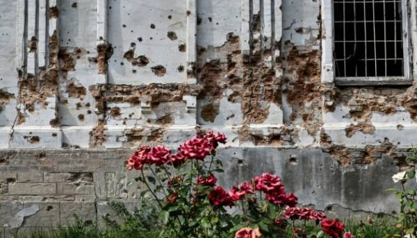Російські війська з вечора 10 разів завдали ударів по Дніпропетровській області, внаслідок чого одна людина загинула.