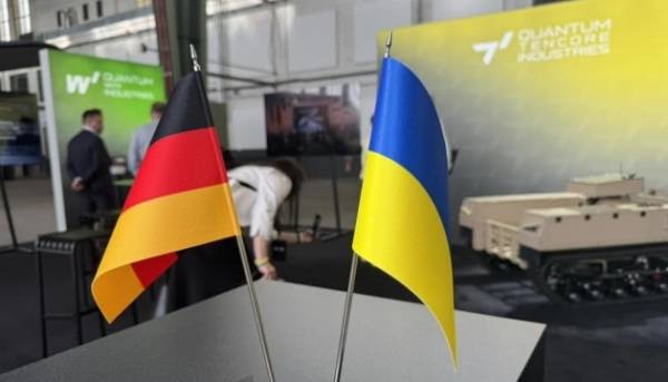 Німецька держава оплатить придбання 50 тисяч бойових безпілотників для України, повідомляє Reuters.