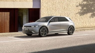 Hyundai Ioniq 5 2027 року випуску доповнено новими комплектаціями.