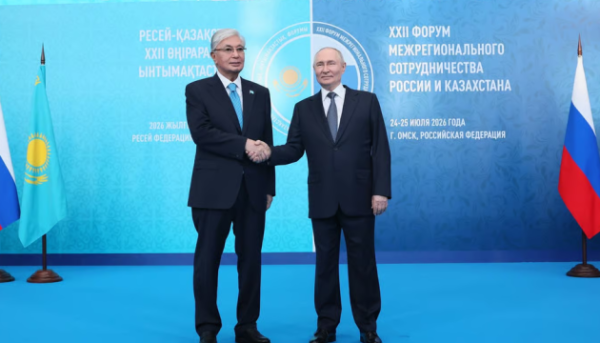 Президент Казахстану запропонував російському президенту “заморозити” конфлікт в Україні