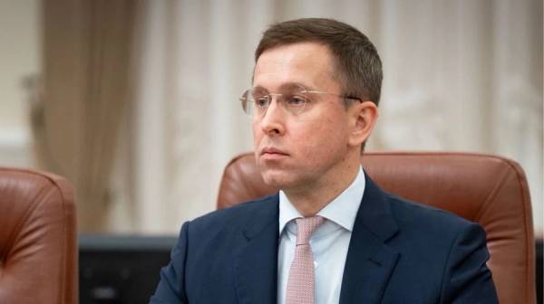 Уряд розробляє оновлені норми функціонування для підприємств та транспортних засобів у період тривалих повітряних тривог — повідомляє Міністерство фінансів.